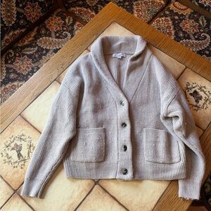 Amour Vert Women's Merino Wool Sweater